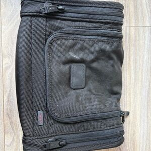 Tumi Black Toiletry Bag Durable and Stylish